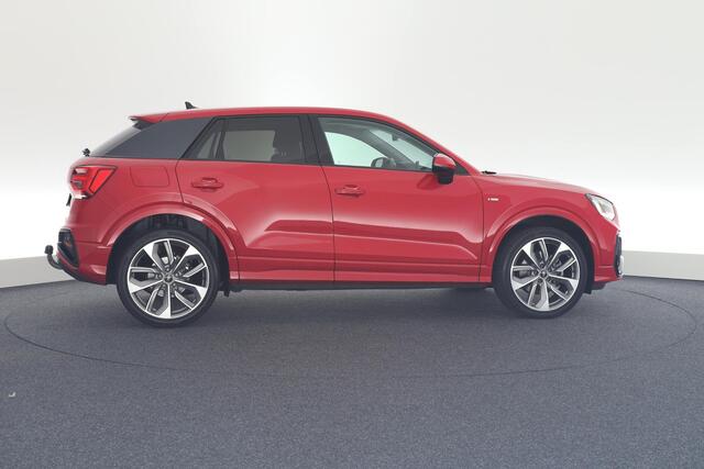 Audi Q2 30 TDI 116pk S-Tronic S Edition Trekhaak Navi Clima Matrix Carplay Keyless Stoelverwarming PDC