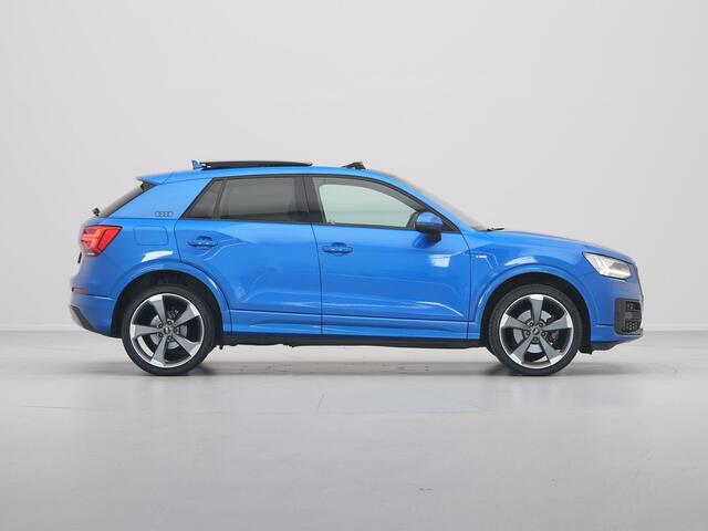 Audi Q2 1.4 TFSI CoD 150pk S-Tronic Sport Pro Line S-Line Panorama Headup Display Navigatie Camera Stoelverwarming Carplay