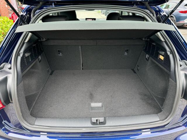 Audi Q2 35 TFSI Prestige 1.5 trekhaak, camera, cruise, airco