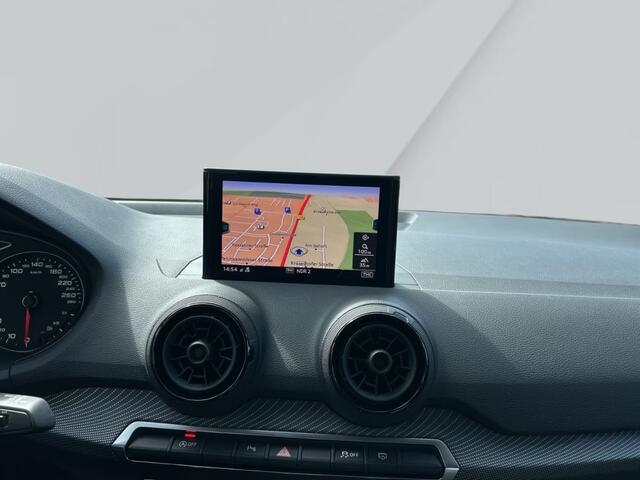 Audi Q2 1.4 TFSI Sport Edition One Panorama Navi Blackline Super!!