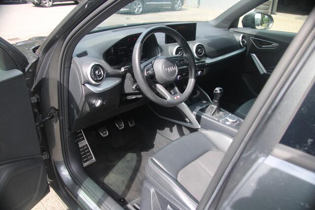 Audi Q2 30 TFSI S Edition | Black Edition | Matrix LED | Virtual | Org. NL |