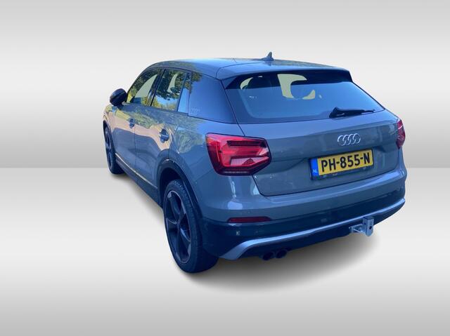 Audi Q2 1.4 TFSI CoD Launch Edition / Trekhaak / Navigatie / Parkeerhulp V+A / 19'' / Sfeerverlichting / LED Koplampen / Half leder / DAB / Cruise Control