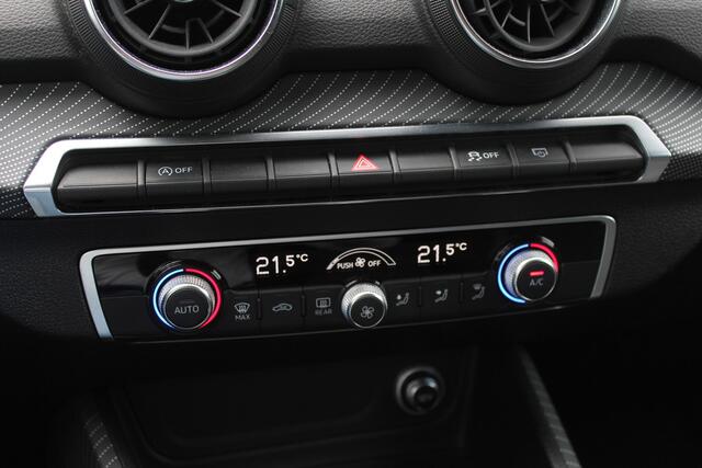 Audi Q2 1.4 TFSI CoD Launch Edition / Trekhaak / Navigatie / Parkeerhulp V+A / 19'' / Sfeerverlichting / LED Koplampen / Half leder / DAB / Cruise Control