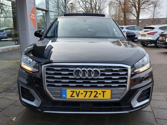 Audi Q2 30 TFSI 116pk Sport | Origineel NL | Navi | Clima | Cruise | Panorama Schuifdak | Pdc | Licht+Regensensor | Sportstoelen | Privacy Glass | 17''lm