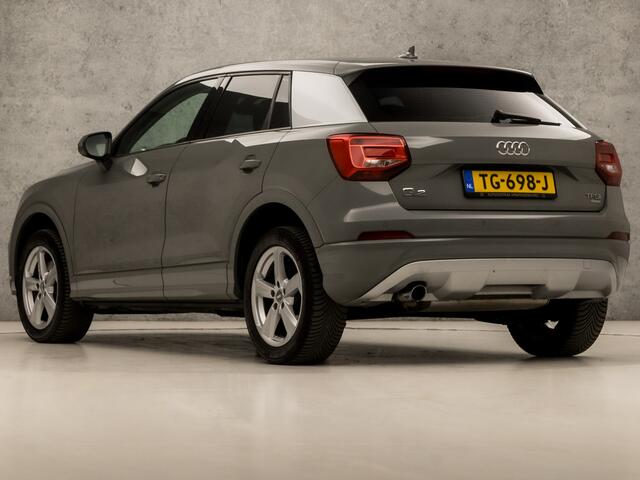 Audi Q2 1.0 TFSI Sport (GROOT NAVI, CLIMATE, CAMERA, GETINT GLAS, SPORTSTOELEN, LM VELGEN, PARKEERSENSOREN, CRUISE, NIEUWE APK, NIEUWSTAAT)