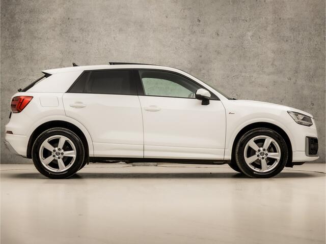 Audi Q2 35 TFSI S-Line Sport 150Pk Automaat (SCHUIFDAK, VIRTUAL COCKPIT, GROOT NAVI, GETINT GLAS, ADAPTIVE CRUISE, STOELVERWARMING, CAMERA, LEDER, ELEK ACHTERKLEP, PLAT S-LINE SPORTSTUUR, NIEUWSTAAT)