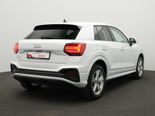 Audi Q2 S Edition 35 TFSI 150 pk S-tronic / S-Line | Matrix LED | Sportonderstel | Parkeersensoren achter | Virtual Cockpit