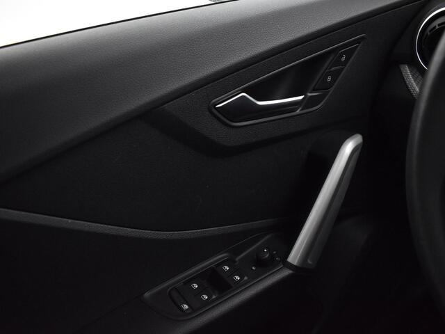 Audi Q2 35 Tfsi 150pk S-tronic Pro Line · Apple/Android Car Play · Navi · P-Sensoren · 16'' Inch ·