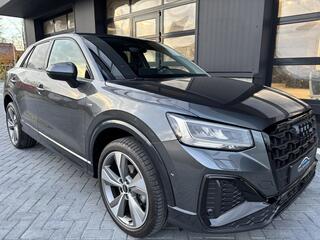 audi-q2-35-tfsi-s-line-black-editio