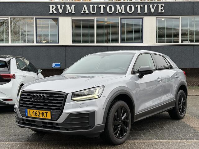 Audi Q2 35 TFSI S Edition AUT.| DIG. DASH| STOELVERWARMING| LEER| ELEKTRISCHE ACHTERKLEP| TREKHAAK|