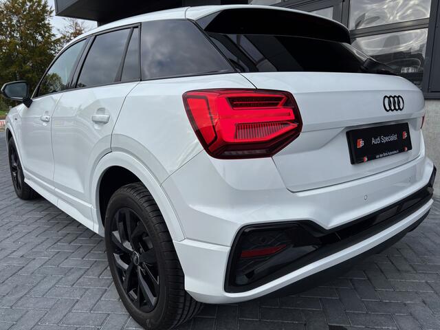 Audi Q2 35 TFSI S-line Black Keyless