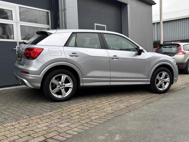 Audi Q2 35 TFSI CoD Sport S line Edition PDC
