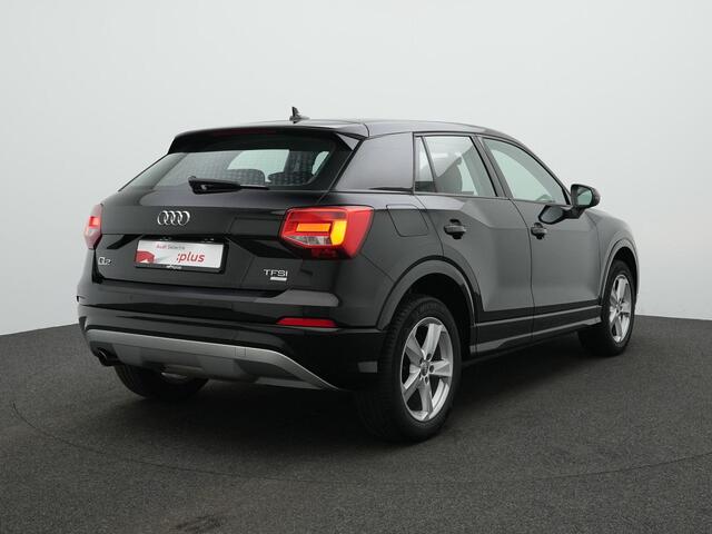 Audi Q2 1.0 TFSI 116 pk Sport Pro Line | Trekhaak | Stoelverwarming | Carplay | Parkeersensoren achter