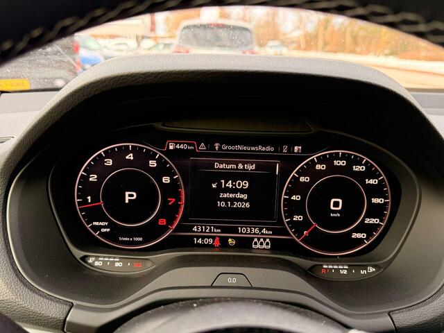 Audi Q2 35 TFSI S Edition 150pk Automaat | Trekhaak | Stoelverwarming | Elek Achterklep | Navigatie | S-line