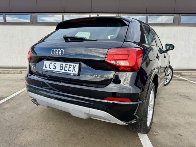 Audi Q2 35 TFSI 150PK CoD Design Pro Line | Apple-Android | Camera | Automaat | Nieuwe All-Season banden |