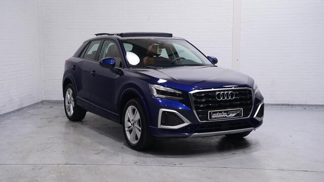 Audi Q2 30 TDI Business Edition 1e Eig. NAP Panodak Lederen sportstoelen Camera Led matrix Navi PDC v+a Rijklaar!