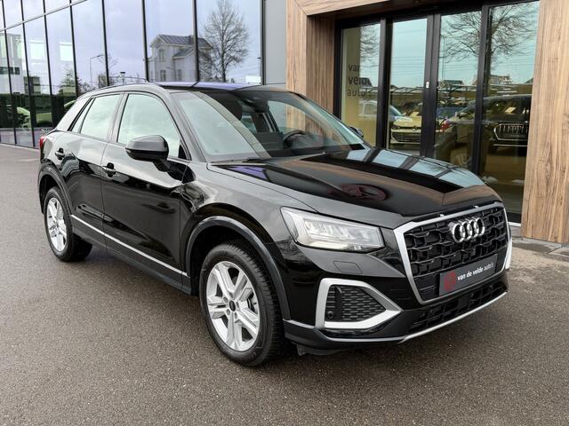 Audi Q2 35 TFSI 150pk S-tronic Advanced | Trekhaak | 4-season| Vernieuwd dashboard | Camera | Carplay | Adapt. Cruise | Rijklaar incl. garantie