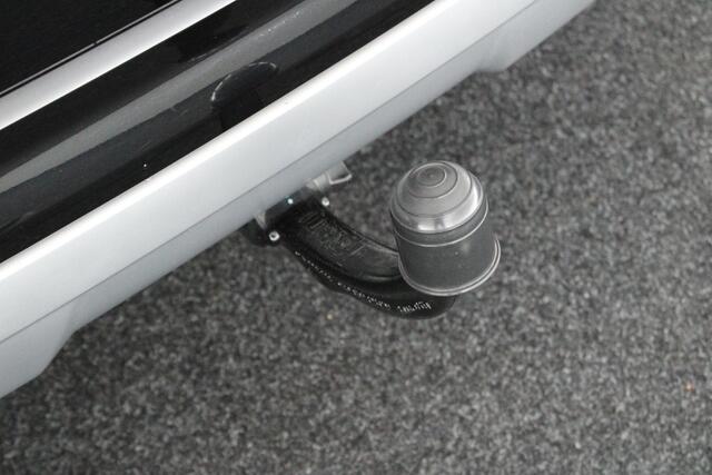 Audi Q2 35 TFSI 150pk S Edition Led Standkachel Trekhaak Camera Stoelverwarming B&O Virtual Cockpit Adaptive Cruise 2x S-Line