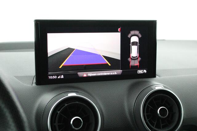 Audi Q2 35 TFSI 150pk S Edition Led Standkachel Trekhaak Camera Stoelverwarming B&O Virtual Cockpit Adaptive Cruise 2x S-Line