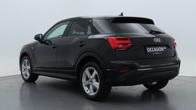 Audi Q2 35 TFSI S Edition | Adaptive cruise | Zwart optiek | LED |