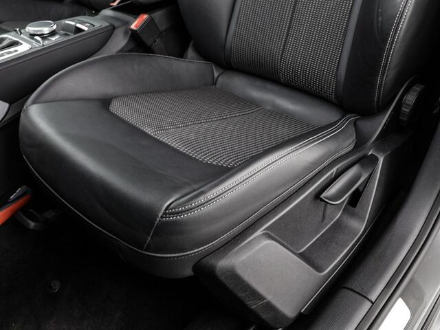 Audi Q2 35 TFSI 150pk S-tronic S Edition · Camera · Apple/Android Car Play · Navigatie · P-Sensoren · Matrix LED · Trekhaak · 17'' Inch · Garantie t/m 15-05-2027 of 100.000km