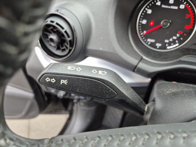 Audi Q2 1.0 TFSI Sport Pro Line | automaat | navigatie | PDC | sportstoelen | cruise control | dealer onderhouden