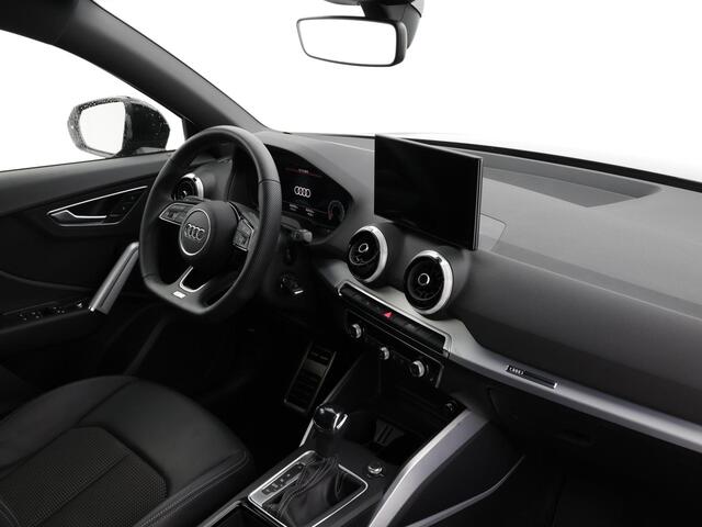 Audi Q2 35 TFSI 150pk S-tronic S Edition · Camera · Apple/Android Car Play · P-Sensoren · Stoelverwarming · 17'' Inch · Garantie t/m 13-07-2029 of 100.000km