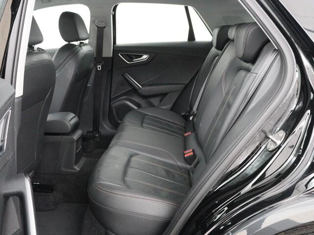 Audi Q2 35 TFSI Business Edition | Leder | Virtual Cockpit | Camera | Carplay | Navigatie | Full LED | Parkeerhulp | Climate control | Bluetooth | Cruise control