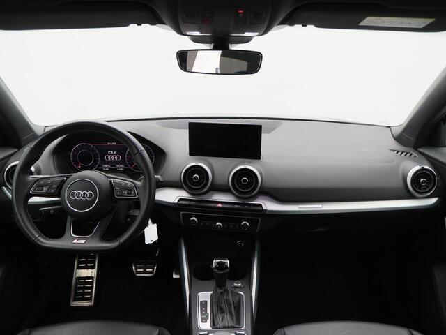 Audi Q2 35 TFSi 150 Pk Automaat S-line | Navigatie | Full LED | CarPlay | Half Leer | Climatronic | 19 Inch | 33.687 Km !!
