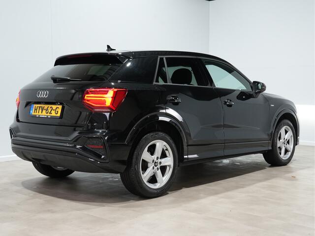 Audi Q2 35 TFSI 150 pk S-Tronic S Edition Stoelverwarming | Zwart optiek | Adaptive cruise | Carplay 40