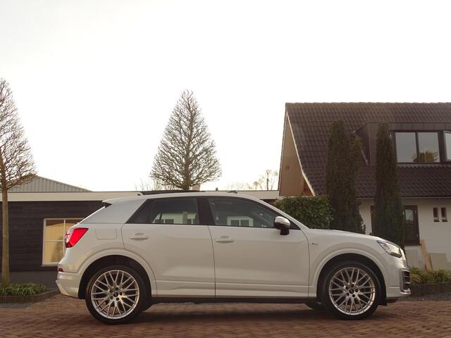 Audi Q2 40 TFSI quattro S-Line | Pano | 3x S-Line | Leer | Donkere hemel | Stoelverw | NAV