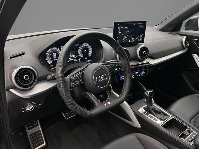 Audi Q2 35 TFSI 150PK S Edition | 18 Inch | Matrix | Zwart-Optiek | Adaptive-Cruise | Achteruitrijcamera | Sportstuur | Privacy-Glas