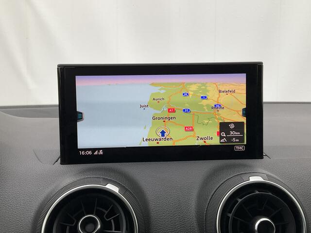 Audi Q2 1.6 TDI Sport Pro Line Pano.dak Leer Virtual DAB Trekhaak