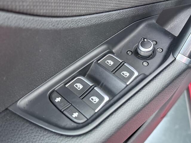 Audi Q2 35 TFSI S Edition