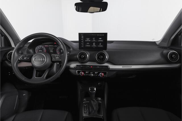 Audi Q2 35 TFSI S Edition 150 PK - Automaat | Dig. Cockpit | Adapt. Cruise | Stoelverw. | Matrix Led | Camera | NAV + App. Connect | ECC | Elek. Klep | LM 17" |