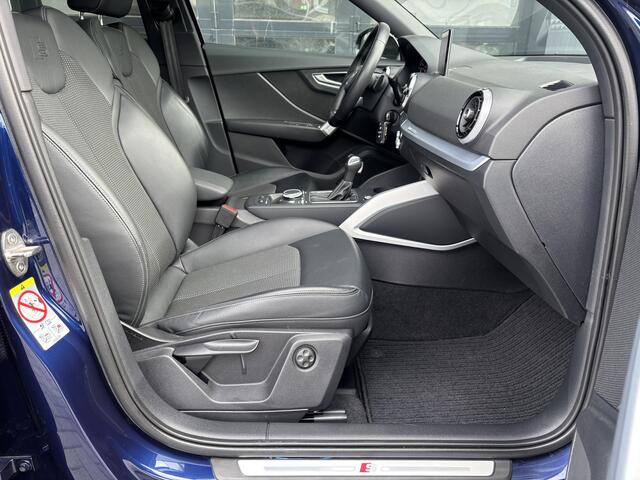 Audi Q2 35 TFSI S-Line Pano