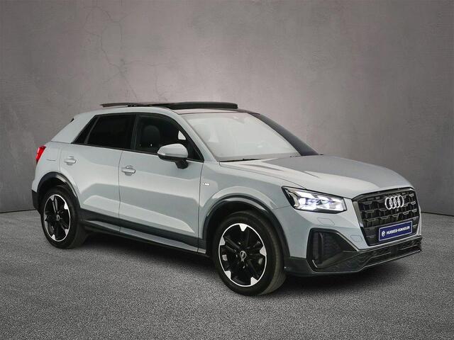 Audi Q2 35 TFSI S Edition | Pano | Optiek zwart | Achteruitrijcamera | Matrix | Carplay | 18 inch |