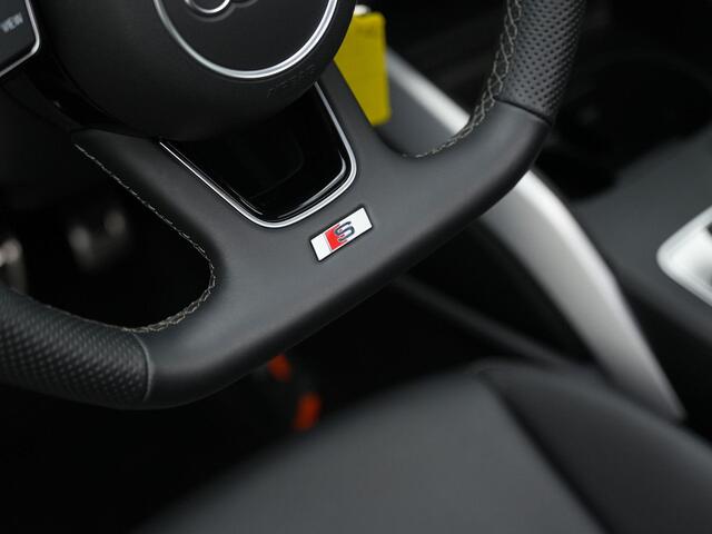 Audi Q2 35 TFSI 150 pk S-tronic S Edition / S-Line | Panoramadak | Matrix LED | Stoelverwarming | Navigatie | Parkeersensoren achter