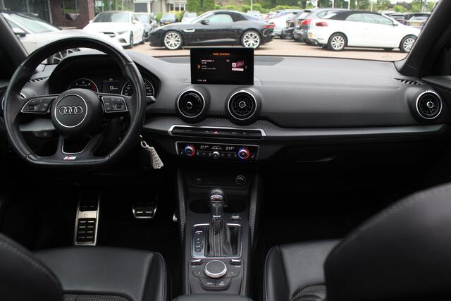 Audi Q2 1.4 TFSI CoD Sport Pro Line S / Panoramadak / Navigatie / Parkeerhulp V+A / 19'' / LED / Sfeerverlichting / Elektr. achterklep / Cruise Control