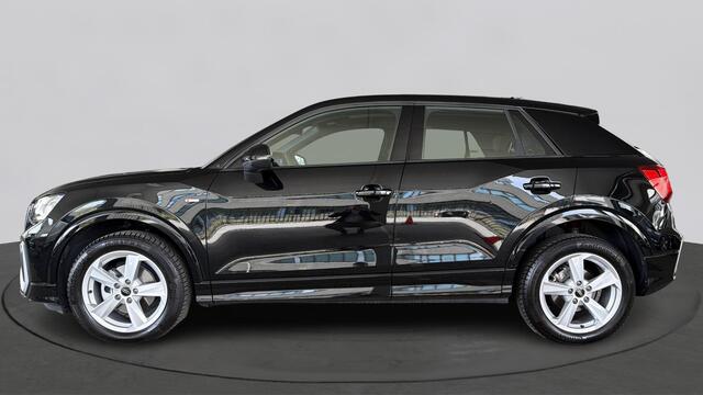 Audi Q2 35 TFSI 150Pk S Edition / Panodak / Stoelverwarming / Matrix LED