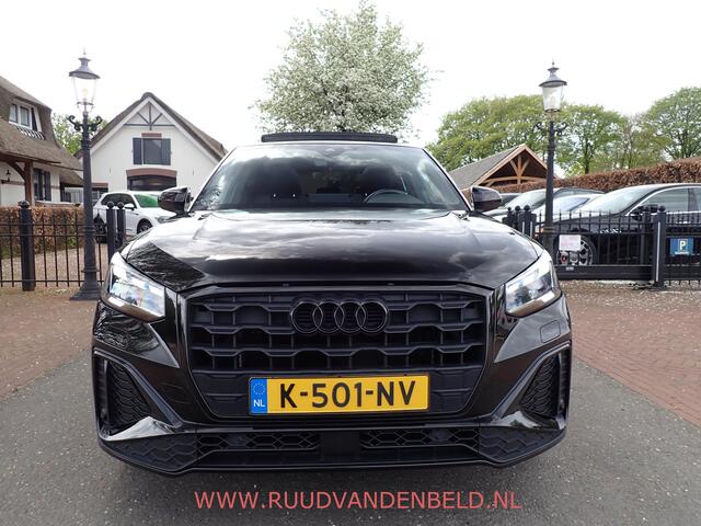 Audi Q2 35 TFSI S Edition S-LINE / NAVI / SCHUIF-KANTELDAK / 18" INCH