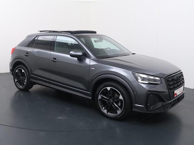 Audi Q2 35 TFSI S Edition | 150 PK | Automaat | Trekhaak | Panoramadak | Apple Carplay/Android Auto |
