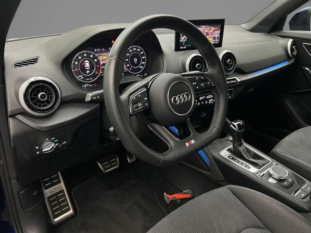 Audi Q2 35 TFSI 150PK S Edition | Panoramadak | Stoelverwarming | Sonos | Matrix | Standkachel | Ambient-Lightning | Achterruitrij-Camera