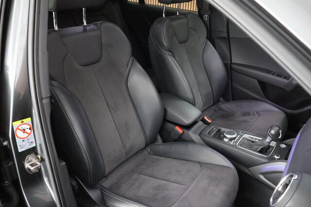 Audi Q2 35 TFSI 150pk S-Tronic S Edition Trekhaak Panoramadak ACC Stoelverwarming Keyless Virtual Cockpit 2x S-Line