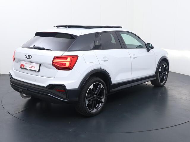 Audi Q2 35 TFSI S Edition | 150 PK | Automaat | Trekhaak | Panoramadak | Adaptive Cruisecontrol | Stoelverwarming |