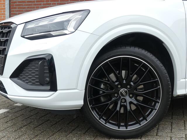 Audi Q2 35 TFSI 3X S-Line / Full options!! / Trekhaak