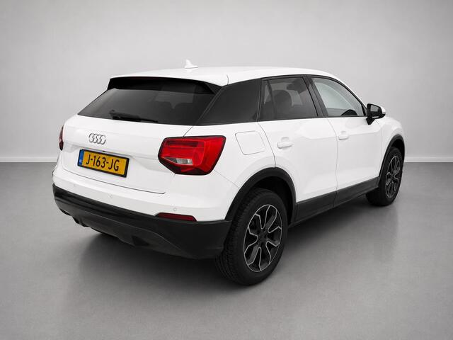 Audi Q2 1.0 TFSI Sport Black-White Stoelverwarming| Privacy glass|Climate control|Cruise control|