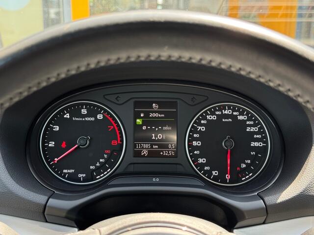 Audi Q2 30 TFSI Sport Pro Line - Navi - sensoren