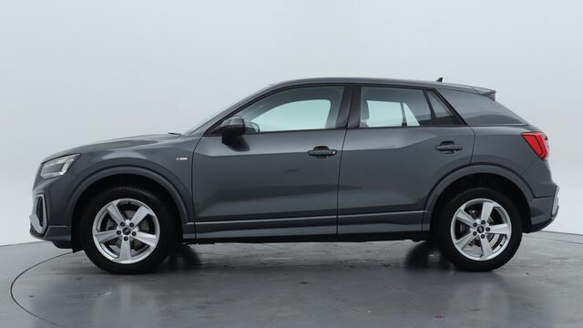 Audi Q2 35 TFSI S Edition | Panoramadak | Stoelverwarming | Carplay |