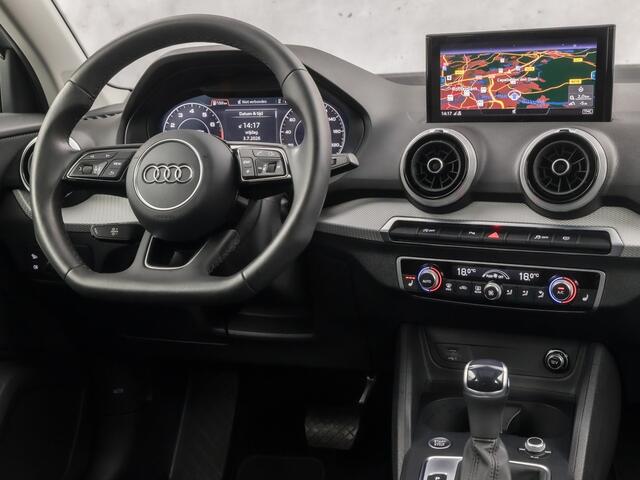 Audi Q2 35 TFSI Sport 150Pk Automaat (PANORAMADAK, VIRTUAL COCKPIT, GROOT NAVI, LEDER, CAMERA, STOELVERWARMING, SPORTSTOELEN, KEYLESS, CRUISE, NIEUWSTAAT)